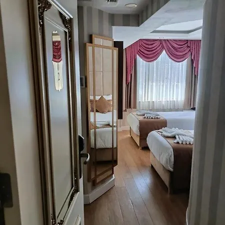 Blue Pera Hotell 3*