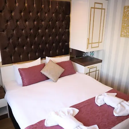 Burj Al Hotel 3*