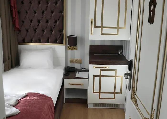 Blue Pera Istanbul Hotel