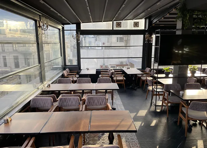 Blue Pera Istanbul Hotel