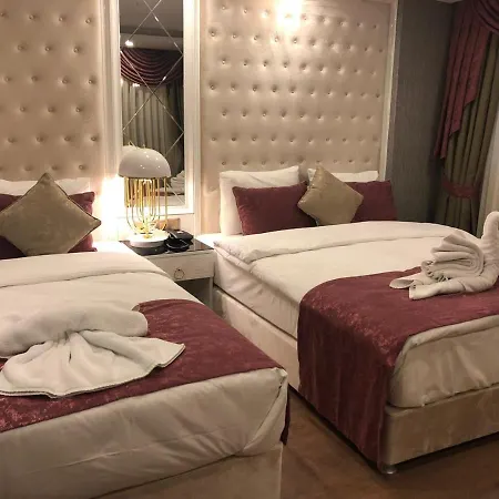 Blue Pera Hotel 3*